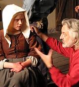 GirlwithaPearlEarring-OnSet_003.jpg