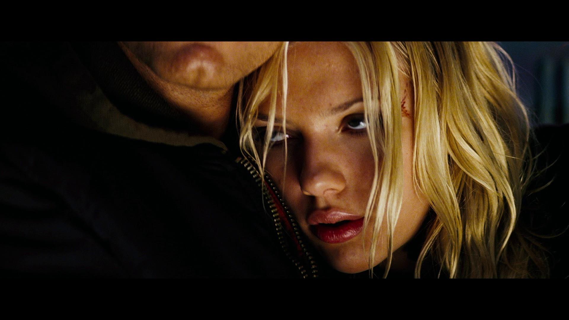 TheIslandDVD_1081.jpg TheIslandDVD_1081.jpg
