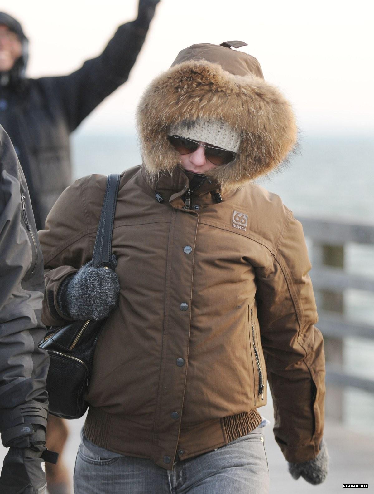 NYILY-OnSet-20080312_096.jpg NYILY-OnSet-20080312_096.jpg